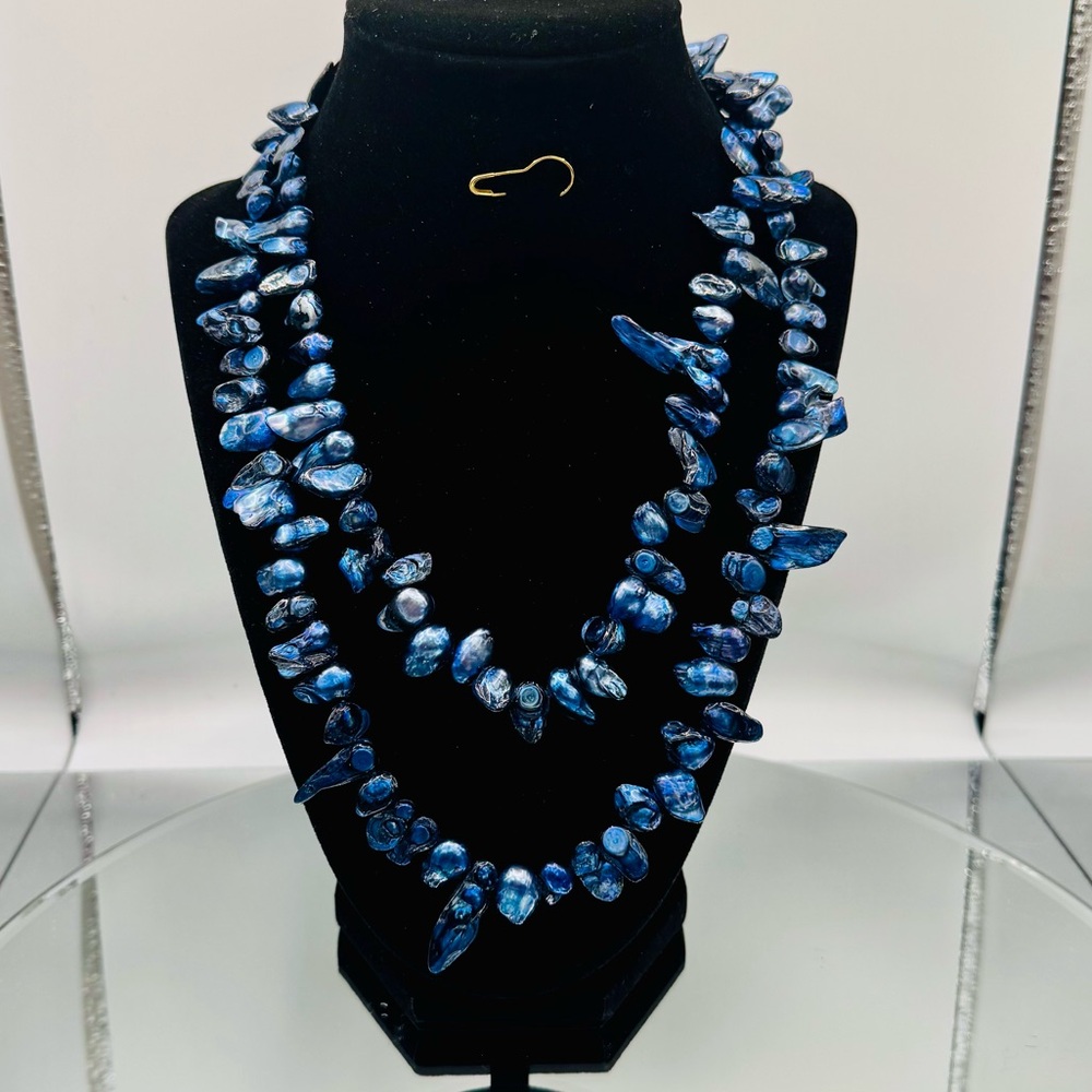 Baroque Pearls Necklace - Picture 5 of 5